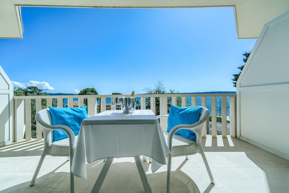 Hotel Villa Zarko Kastel Stari ภายนอก รูปภาพ